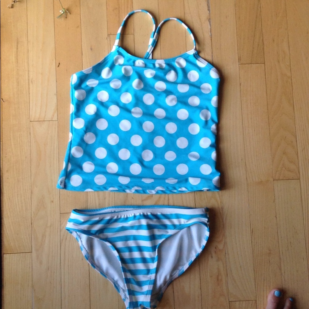 Girls swimsuit